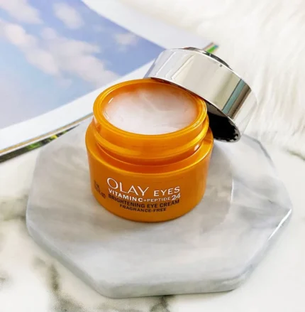 Olay eyes vitamin c + peptide 24